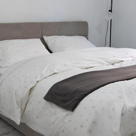 Apartment,near The Pinikoudes Apartament *