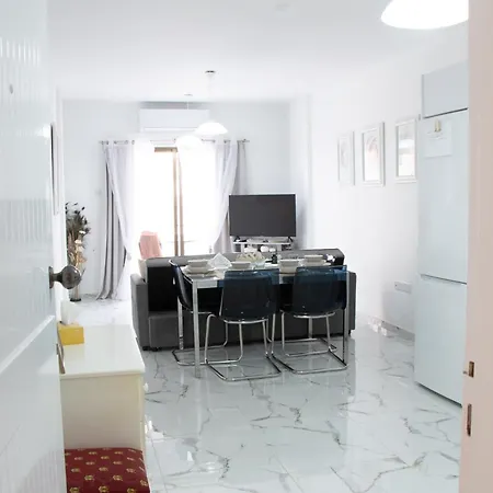 Apartment Apartment,near The Pinikoudes Larnaca