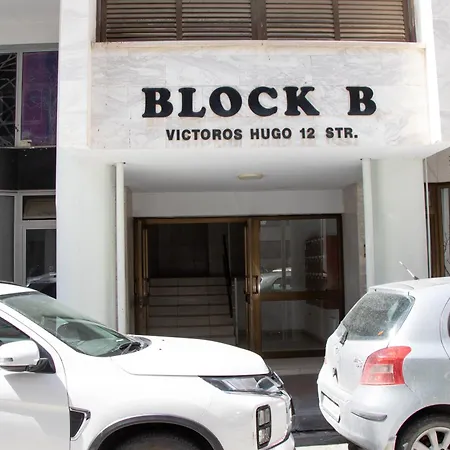 Apartment,near The Pinikoudes *