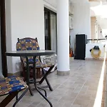 Apartment,near The Pinikoudes アパート