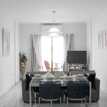 Appartamento Apartment,near The Pinikoudes *